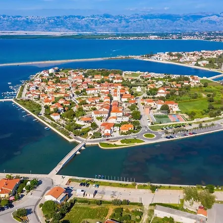 Apartamento By The Sea Nin, Zadar - 18457 *